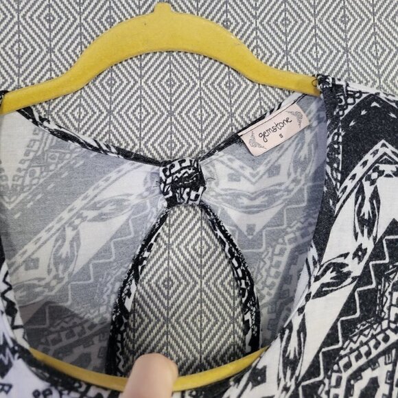 COPY - Gemstone Flowy Black And White Aztec Design Shirt Size Small - Picture 3 of 8